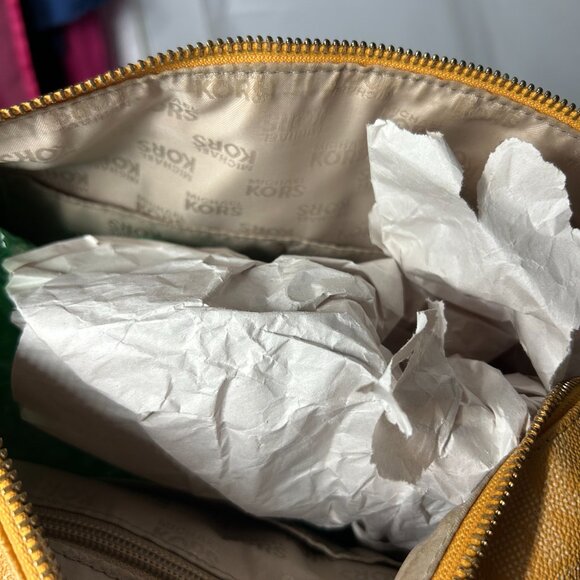 MICHAEL KORS BEDFORD LEGACY/ NEW BAG COLLECTION 2021!! - YouTube Michael Kors Bedford Legacy Mustard Yellow Leather Duffel Satchel